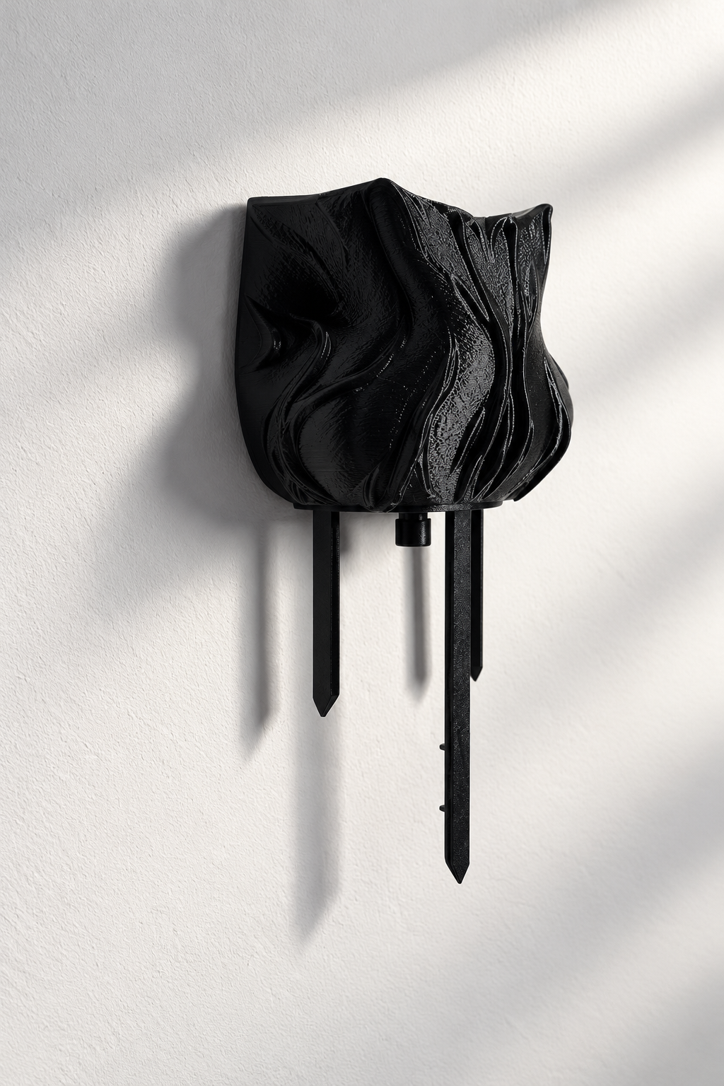 Watering Thingy — Black / White